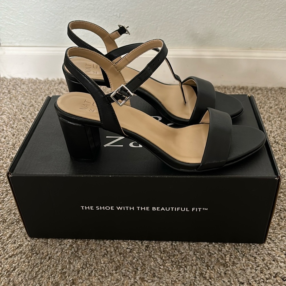 Naturalizer Bristol sandal NIB